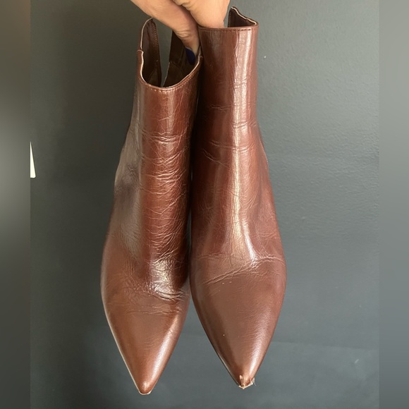 Vince Camuto whiskey colored leather booties - Picture 4 of 5